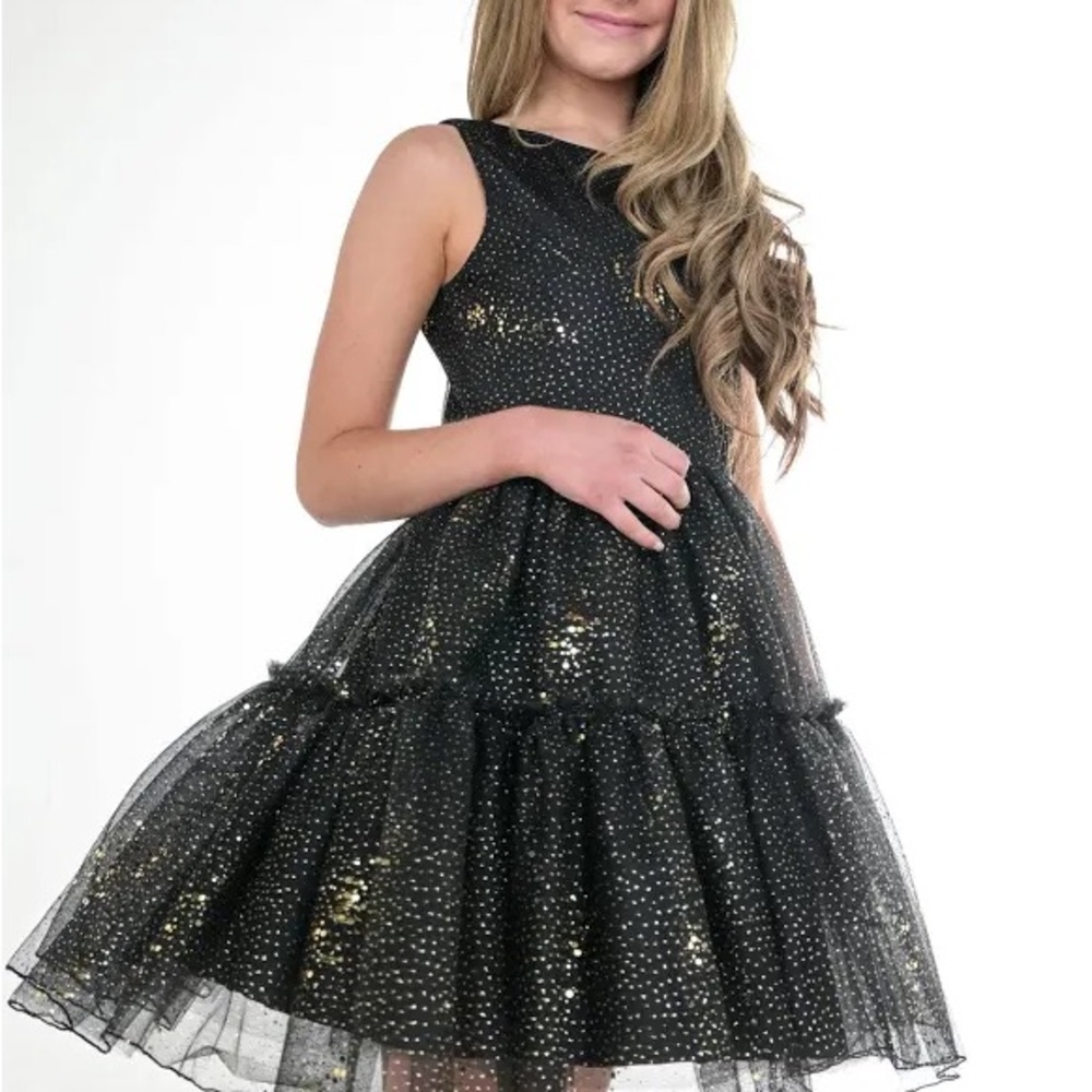 Zoe Ltd. tiered sequined party dress